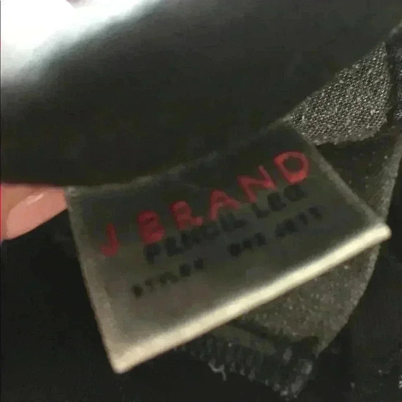 J brand 942 pencil leg jeans in Jett - Picture 6 of 8